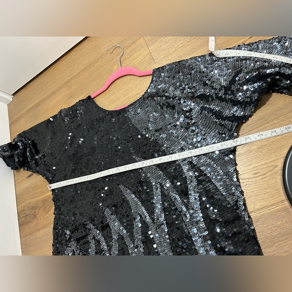 Medium sequin sparkle top - Picture 5 of 6